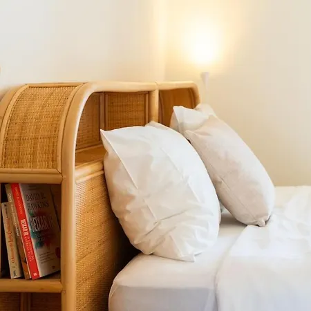 Serenity Tapada - Pool, Cinema & Gym نازاريه