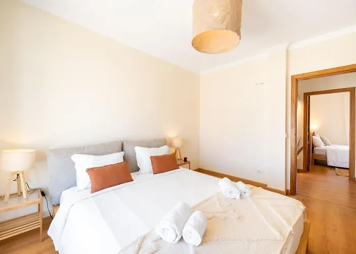 Serenity Tapada - Pool, Cinema & Gym Villa Nazaré