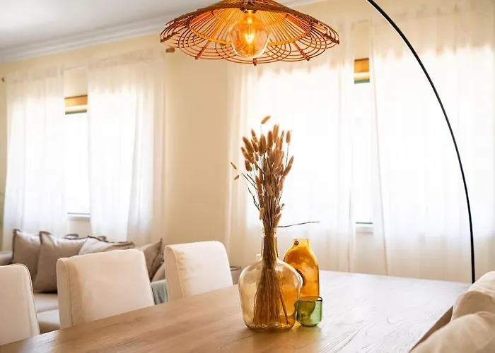 Serenity Tapada - Pool, Cinema & Gym Villa *