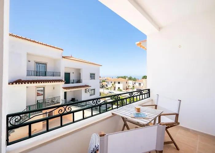 Serenity Tapada - Pool, Cinema & Gym Villa *