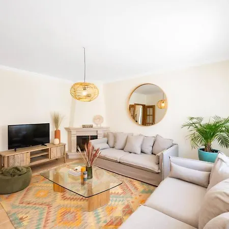 Serenity Tapada - Pool, Cinema & Gym Villa Nazaré