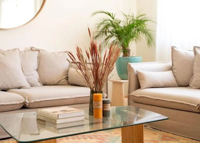 Villa Serenity Tapada - Pool, Cinema & Gym *