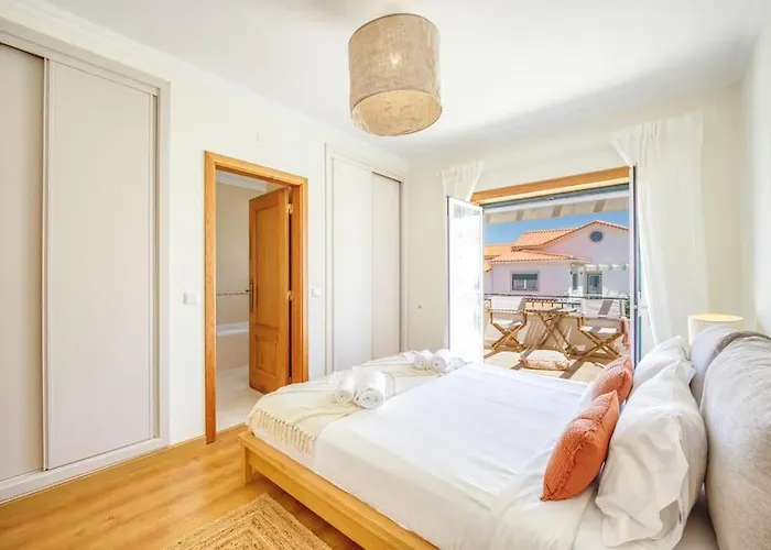 Serenity Tapada - Pool, Cinema & Gym Villa