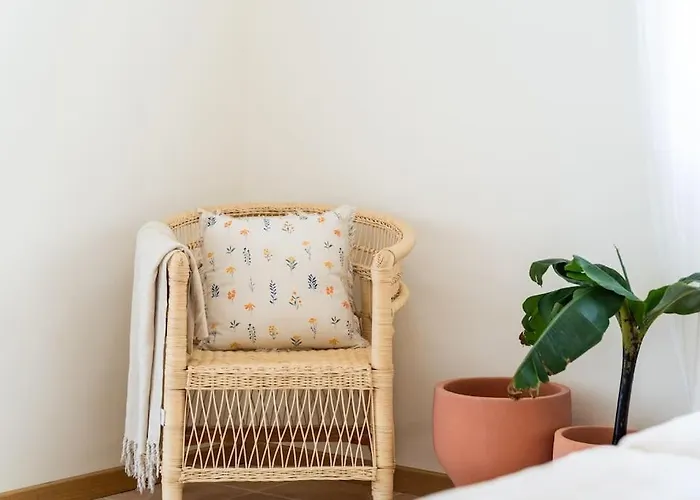 Villa Serenity Tapada - Pool, Cinema & Gym